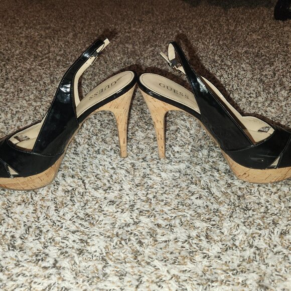 GUESS BRAND Black Patent Leather Peep Toe Stiletto Ankle Strap  sz 8.5 - Picture 2 of 13
